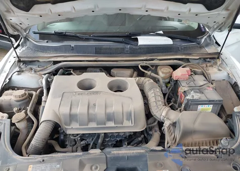 2015 Ford Taurus Sel z USA, uszkodzony, nr VIN 1FAHP2E90FG190115